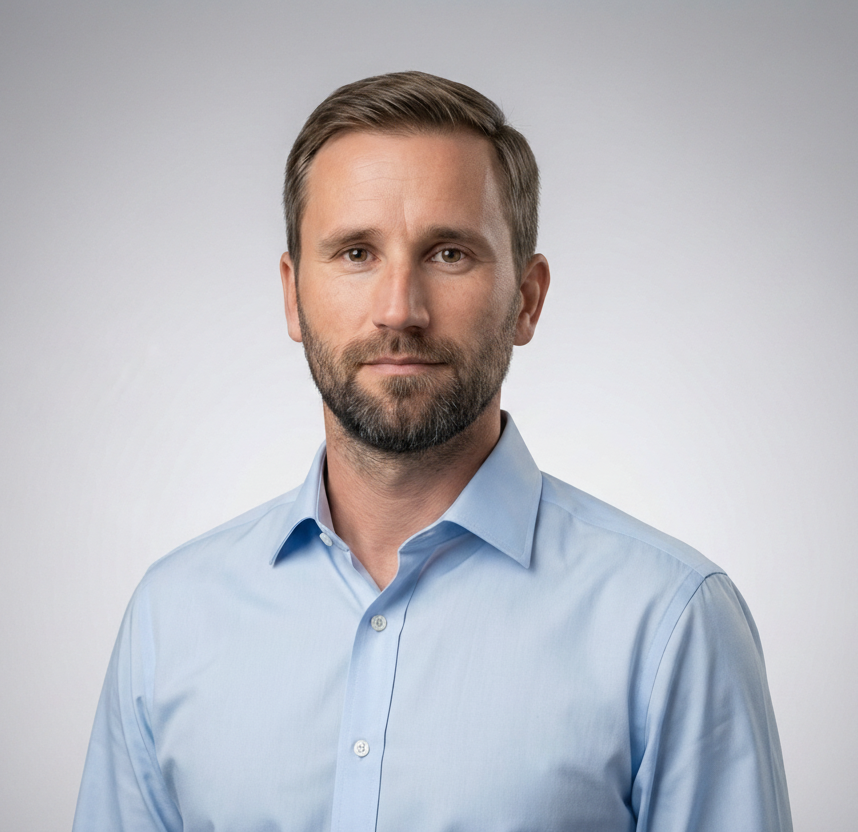 Maros Matousek — Film Director & Photographer